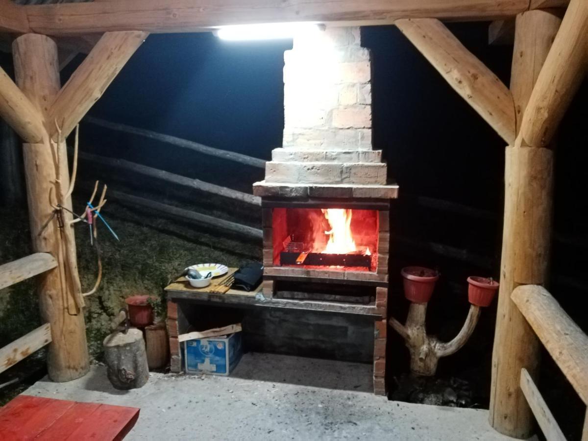 Шпінь 2 Villa Vorohta Kültér fotó